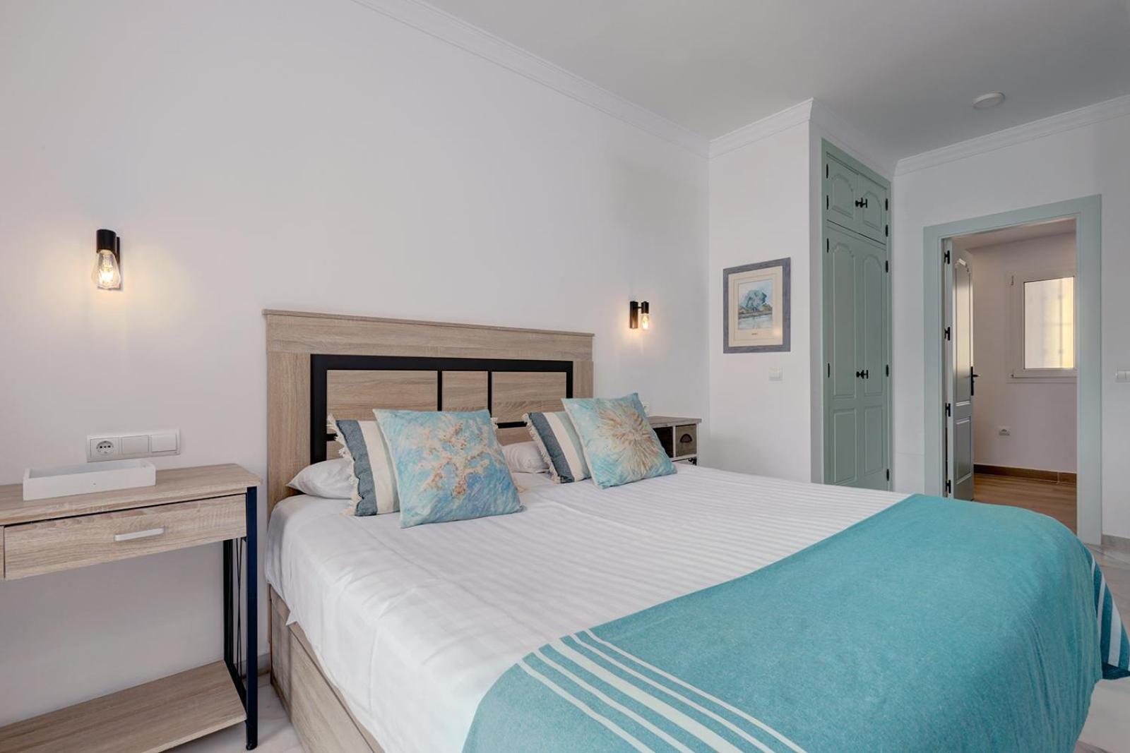 Punta Plata Beach Center Эстепона Экстерьер фото