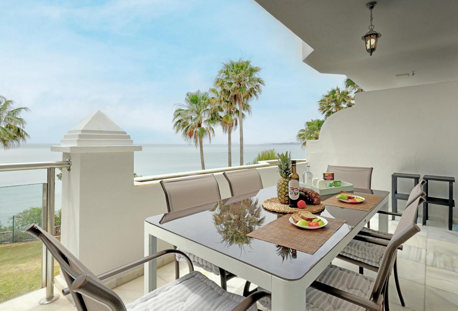 Punta Plata Beach Center Эстепона Экстерьер фото